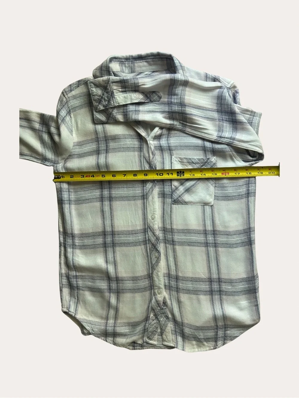 Rails Woman’s Blue Pink White Plaid Button Up Shirt XS Soft Rayon (Hunter Style)